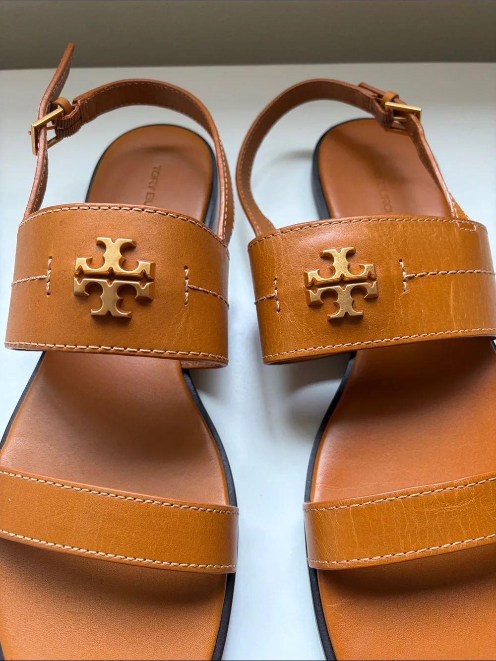 Tory Burch Tan Leather Flat Sandals Size 10.5/11